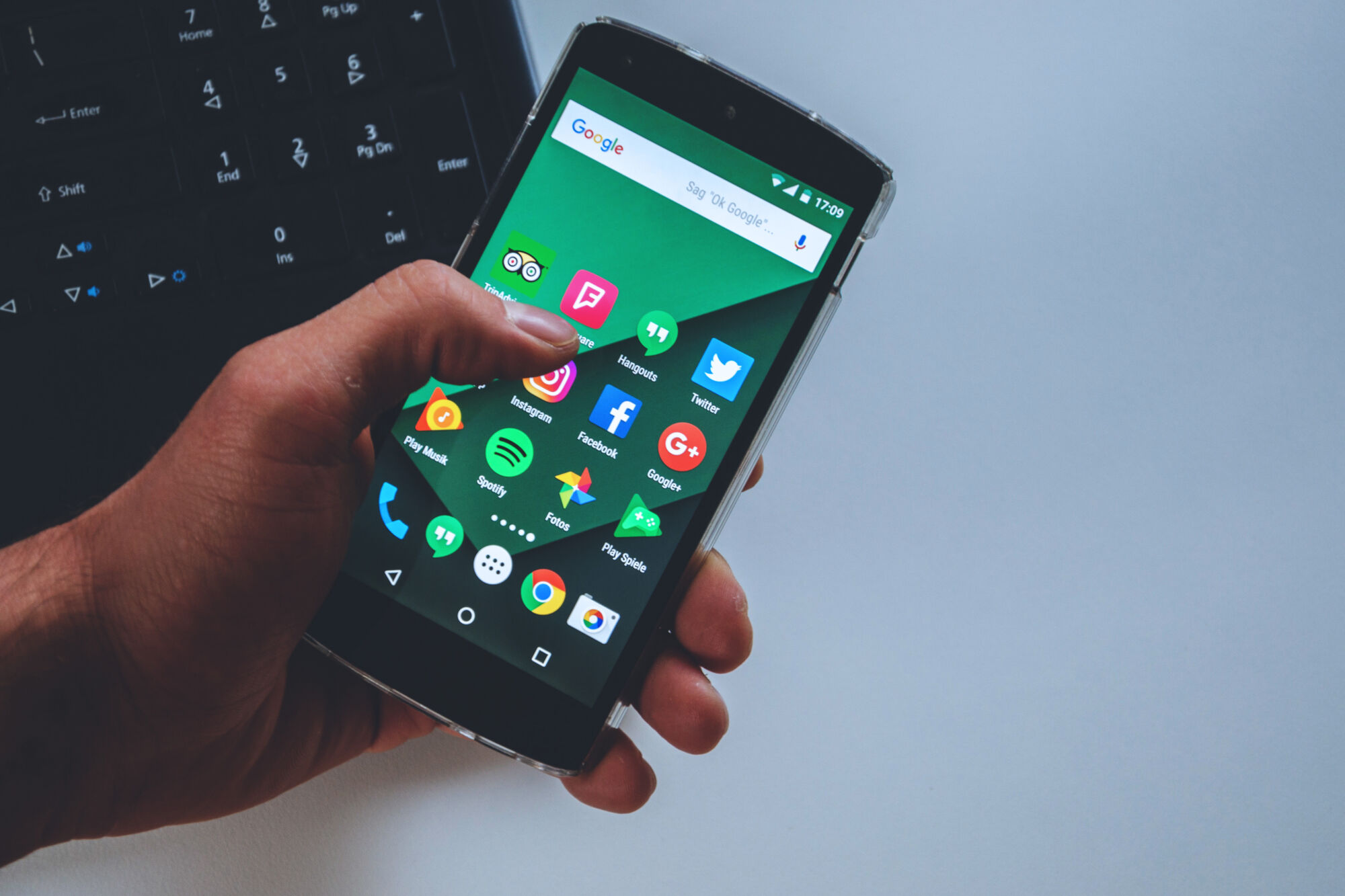 CEKOME 5 | Site CV Photos page d’accueil Barr 3